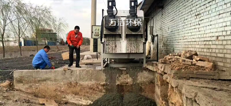屠宰養(yǎng)殖廠如何選擇污泥脫水設備